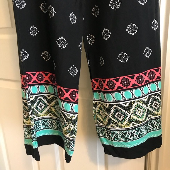 Flowy Pants - Picture 2 of 4